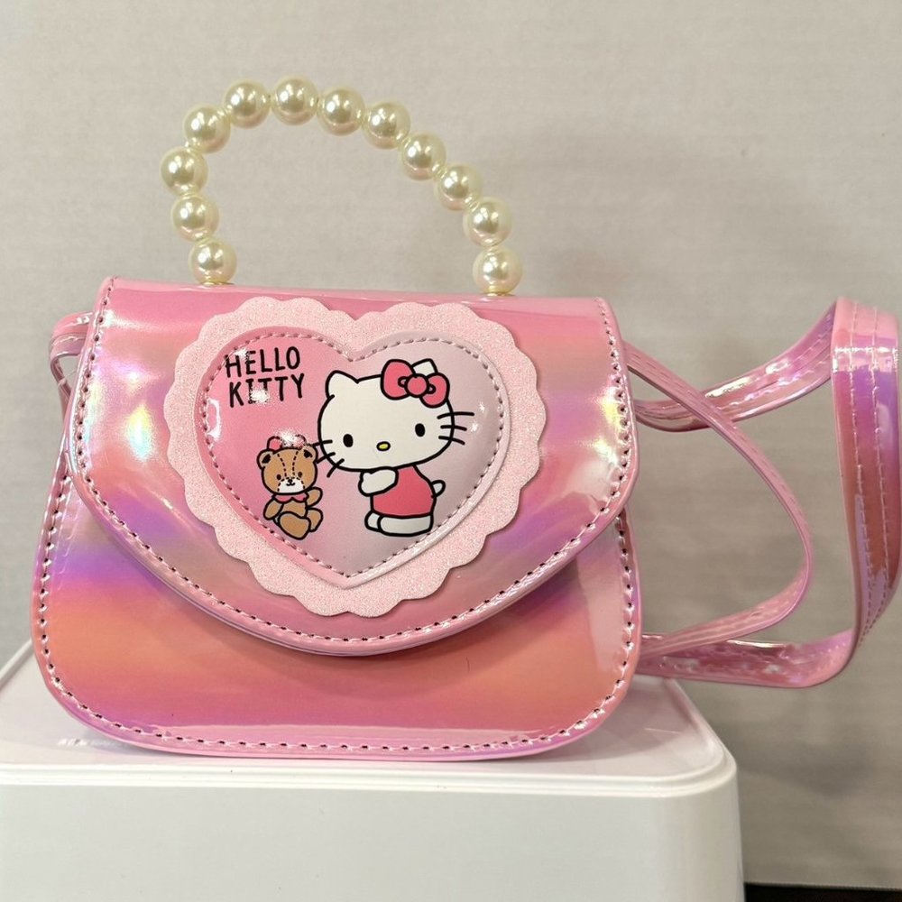 Hello kitty purse